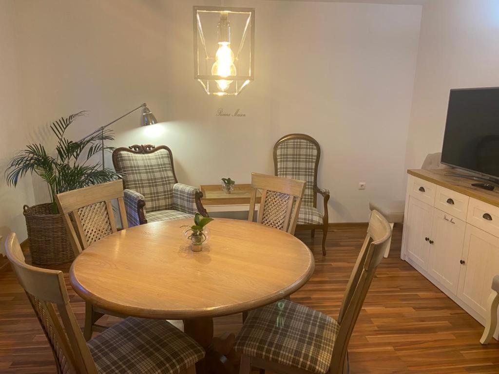 Lux Plus Apartament Chodziez, Zwyciestwa 13 Екстер'єр фото